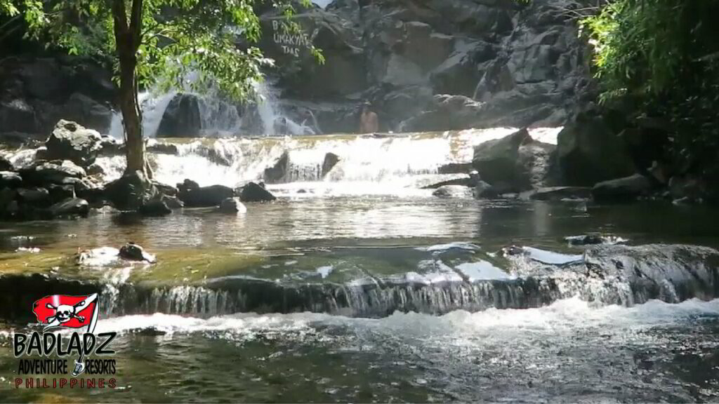 Looking for Gold in the Waterfalls