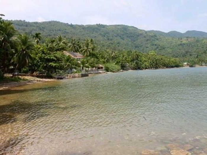 Puerto Galera Beaches