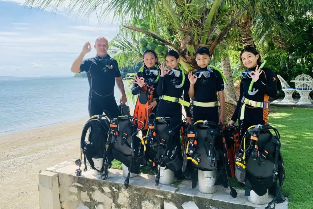 beach clean up