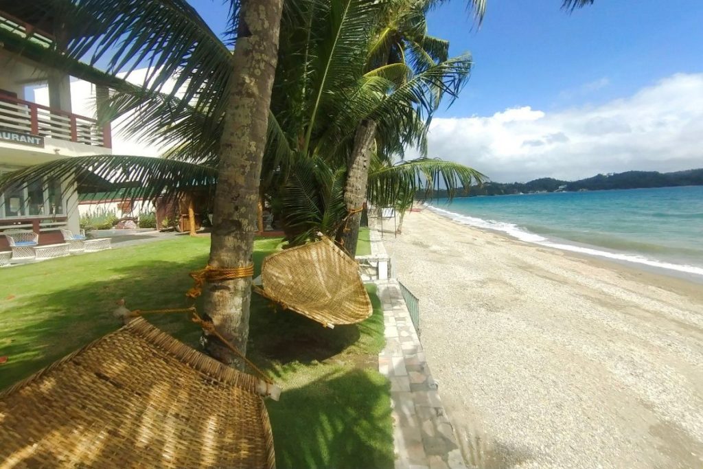 BADLADZ Beach Resort Hammock Area