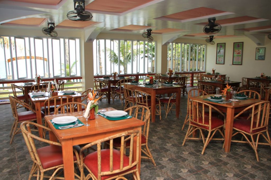 best restaurants in puerto galera / Opening a Restaurant Bar in the Philippines