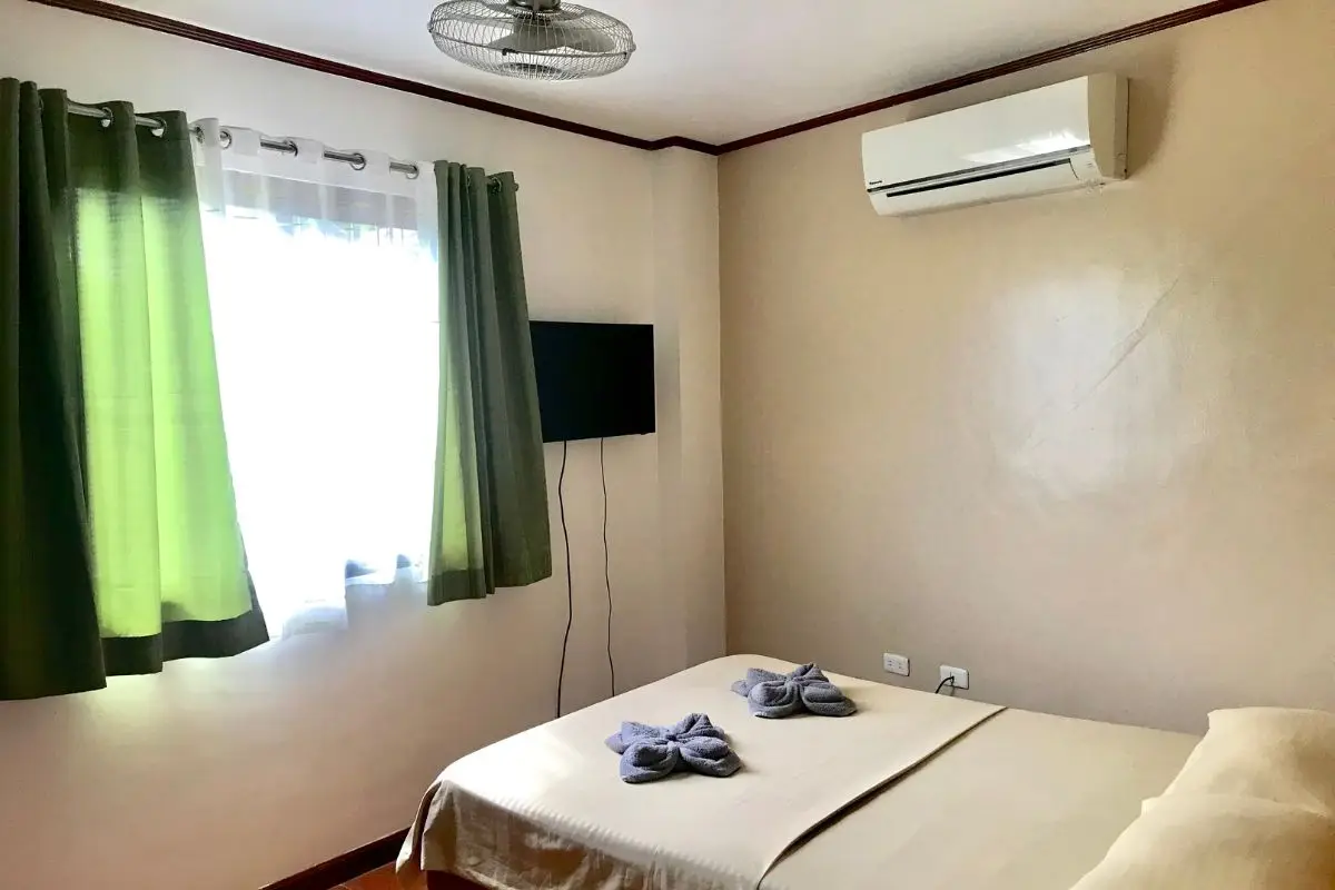Two Bedroom Condo_4